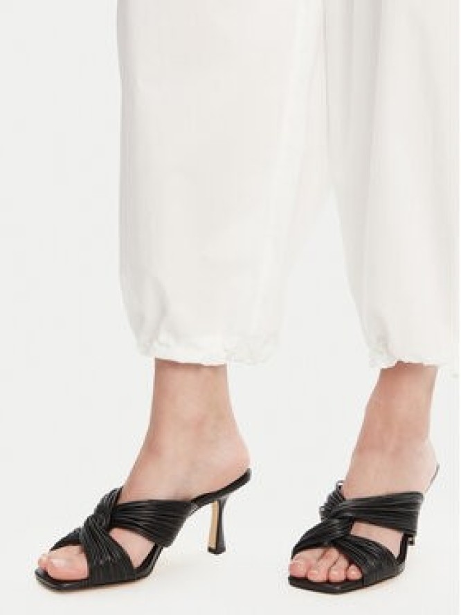 PINKO Spodnie materiałowe 105210 A2LD Biały Relaxed Fit