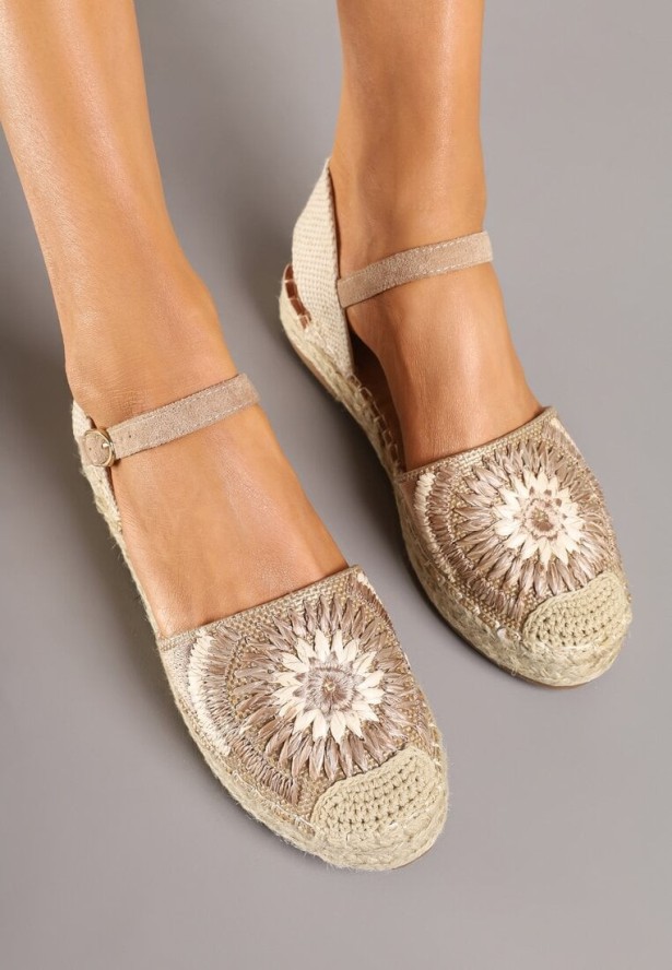 Ciemnobeżowe Sandały Espadryle z Odkrytą Piętą Zdobione Plecionką Morianis