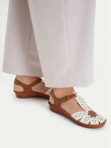 Pikolinos Sandały P. Vallarta 655-0841C1 Biały