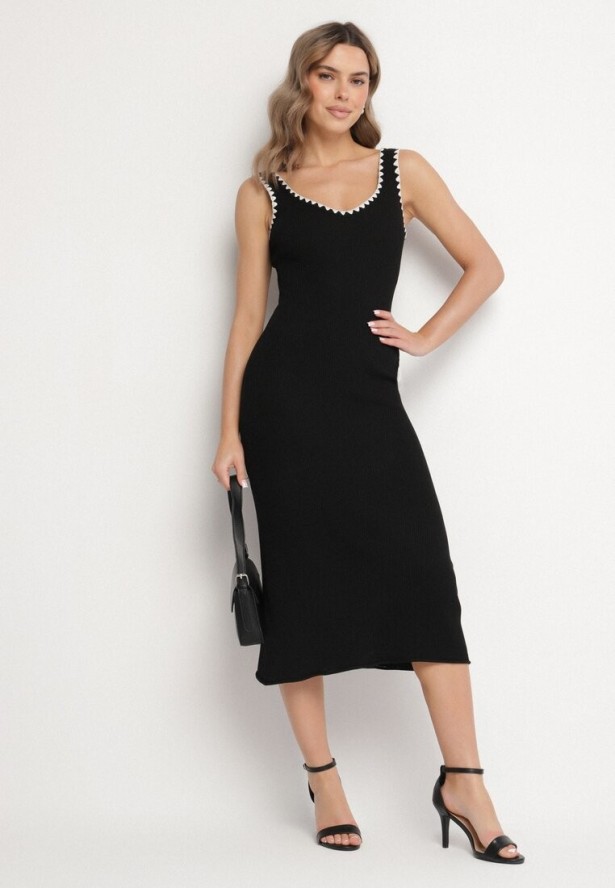 Czarna Sukienka Dzianinowa o Taliowanym Kroju na Ramiączkach z Lamówką Zenlimi