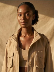 Kurtka bomber ze stójką - beżowy