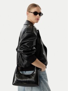 Calvin Klein Torebka Foil Logo Glossy LV04F3737G Czarny