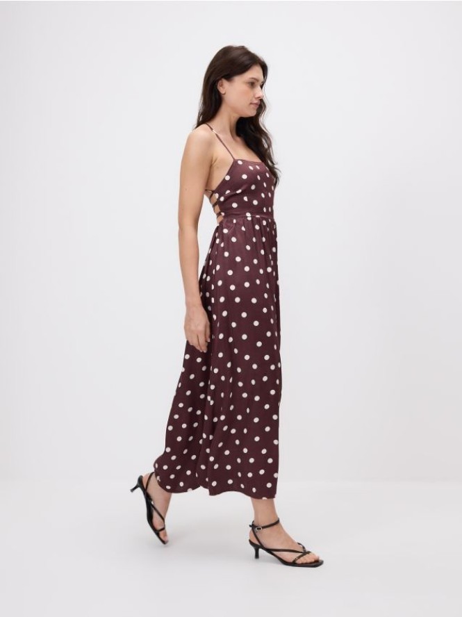 Sukienka midi w grochy - brązowy