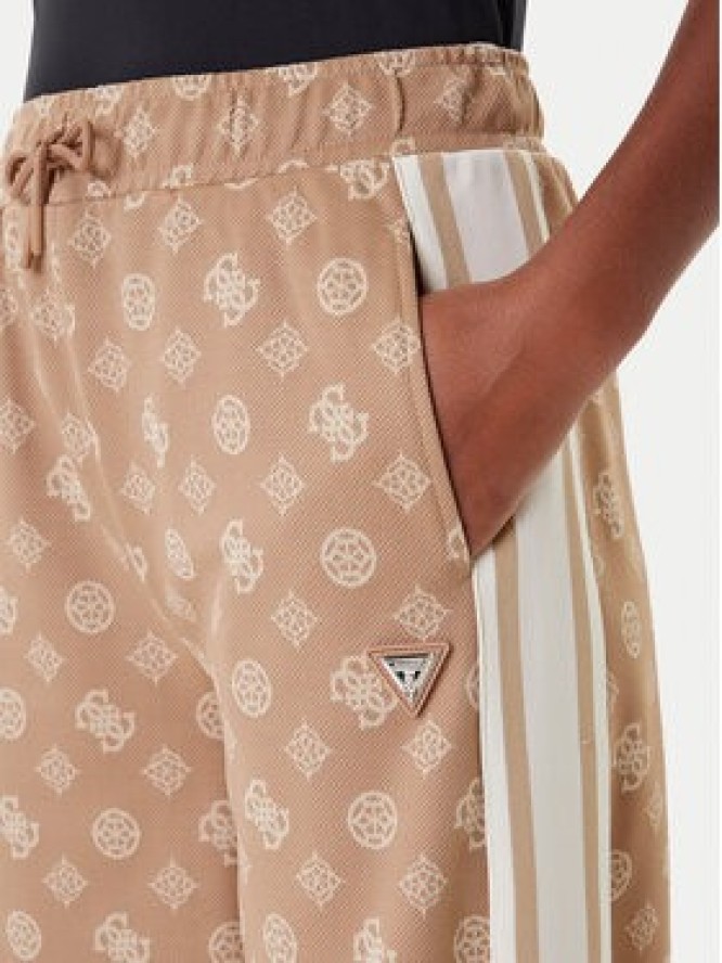 Guess Spodnie dresowe V5YB10 K0282 Brązowy Relaxed Fit