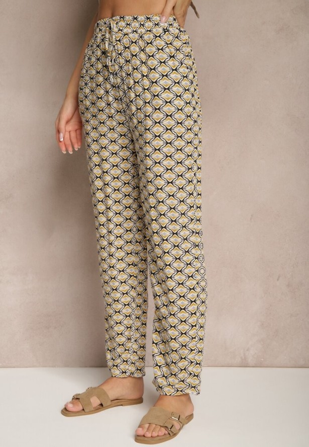 Ciemnobeżowe Bawełniane Spodnie z Kieszeniami Zdobione Geometrycznym Printem Lisariella