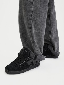 DC Shoes Sneakersy EO-COURT GRAFFIK PUFF DC04916002 Czarny