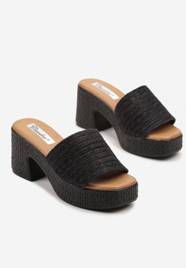 Czarne Klapki z Plecionki na Geometrycznym Słupku Rosadora