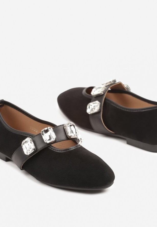 Czarne Balerinki z Elastycznym Paskiem i Aplikacją z Cyrkoniami Jaledia