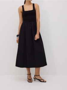 Sukienka midi z wiskozą - czarny