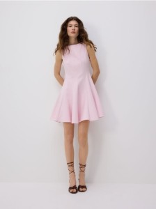 Sukienka mini z przeszyciami - pastelowy róż
