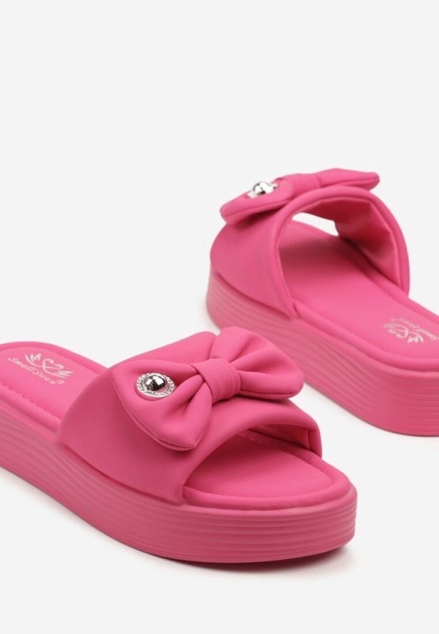 Fuksjowe Klapki na Grubej Podeszwie z Kokardką Meradriella