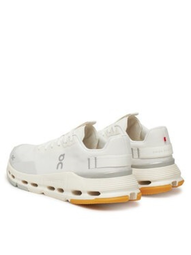 On Sneakersy Cloudnova Form 2 3WE30170924 Biały