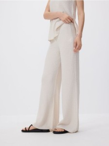 Strukturalne spodnie - złamana biel
