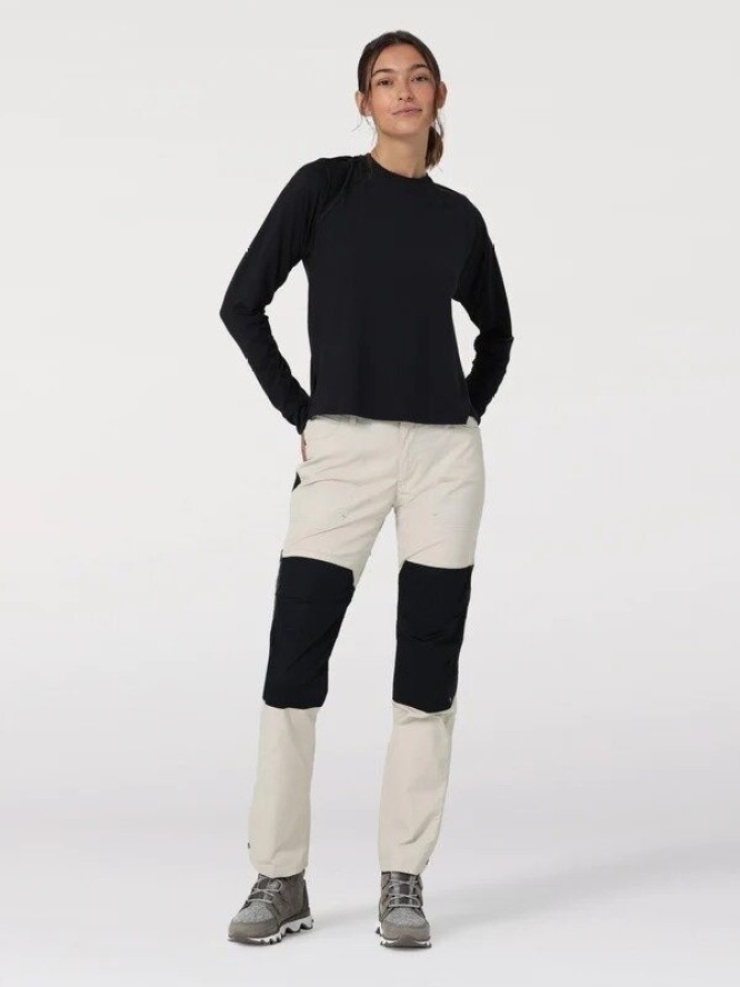 WRANGLER REINFORCED SOFTSHELL PANT DAMSKIE SPODNIE MATERIAŁOWE ELMWOO WC2GAW17D 112324385