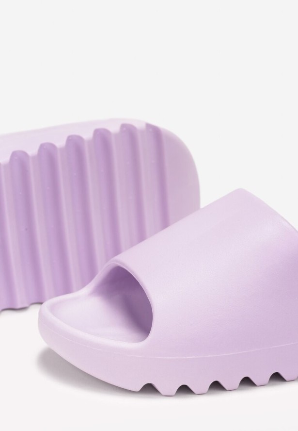 Fioletowe Klapki z Pianki z Odkrytym Noskiem Birea