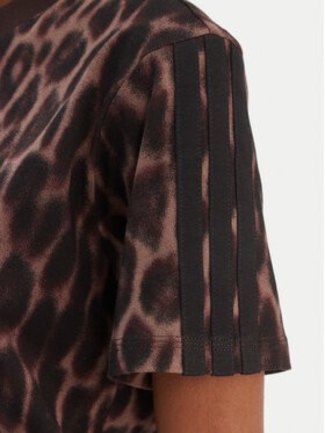 adidas T-Shirt Seasonal Essentials Leopard Print JZ0200 Brązowy Regular Fit