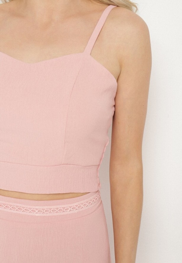 Różowy Komplet z Dopasowanym Topem i Rozkloszowaną Spódnicą Addira