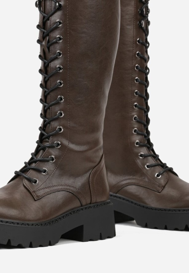 Brązowe Kozaki VICES Typu Workery w Grungowym Stylu Unalira