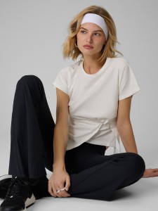 4F T-shirt slim z marszczeniem damski - biały M