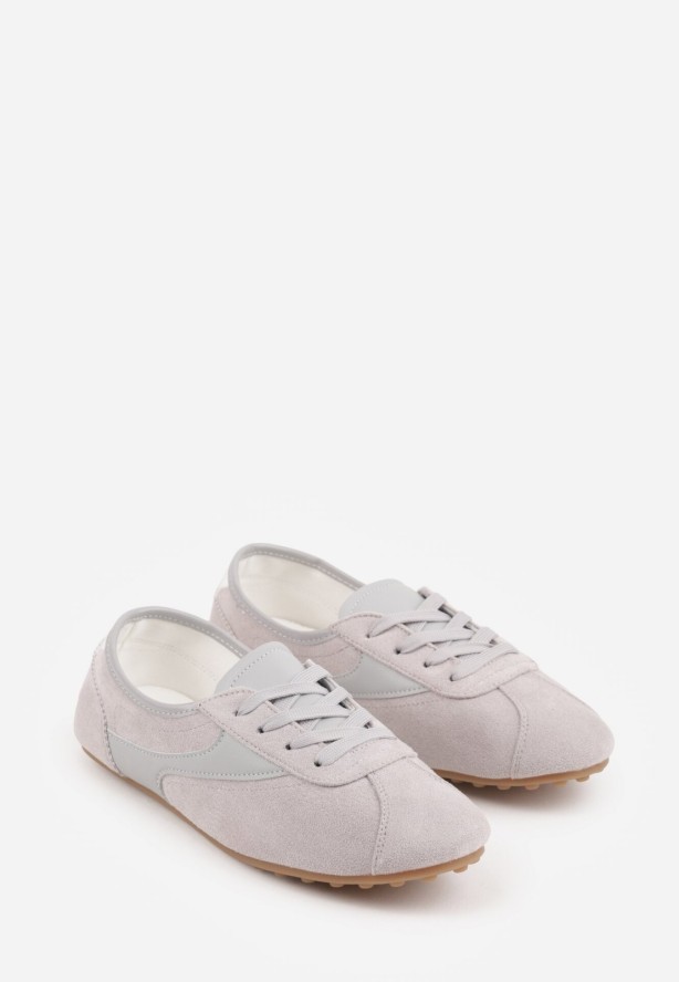 Szare Sneakersy z Imitacji Zamszu w Stylu Kultowych Tenisówek Aelliana