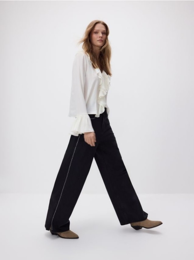 Jeansy wide leg z aplikacjami - czarny