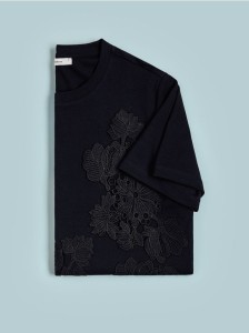 T‑shirt z koronkową aplikacją - czarny