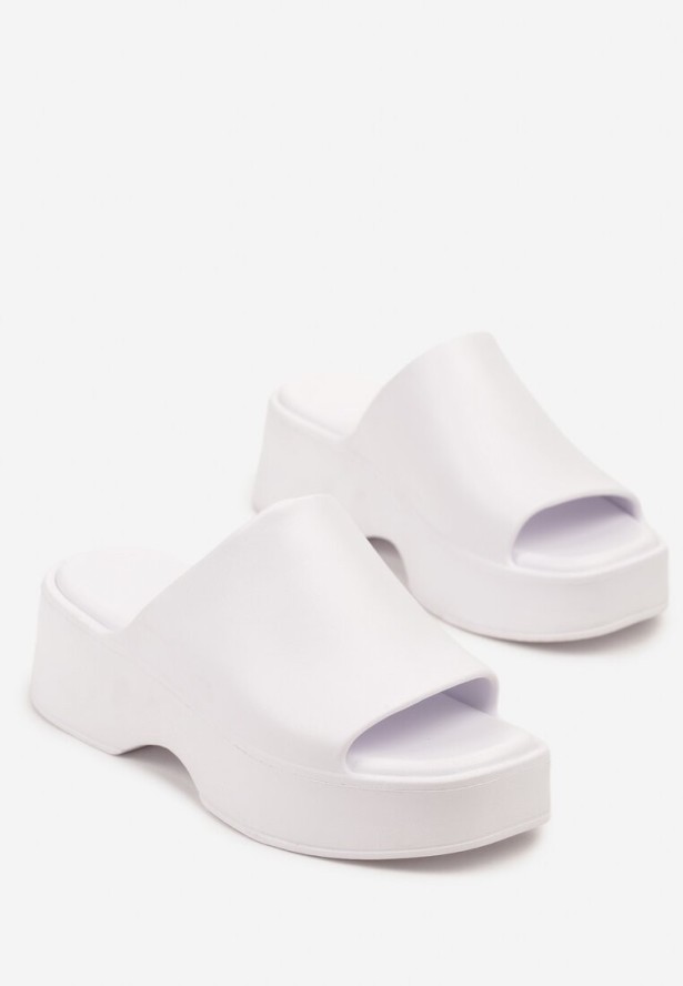 Białe Piankowe Klapki na Grubej Podeszwie Flehira