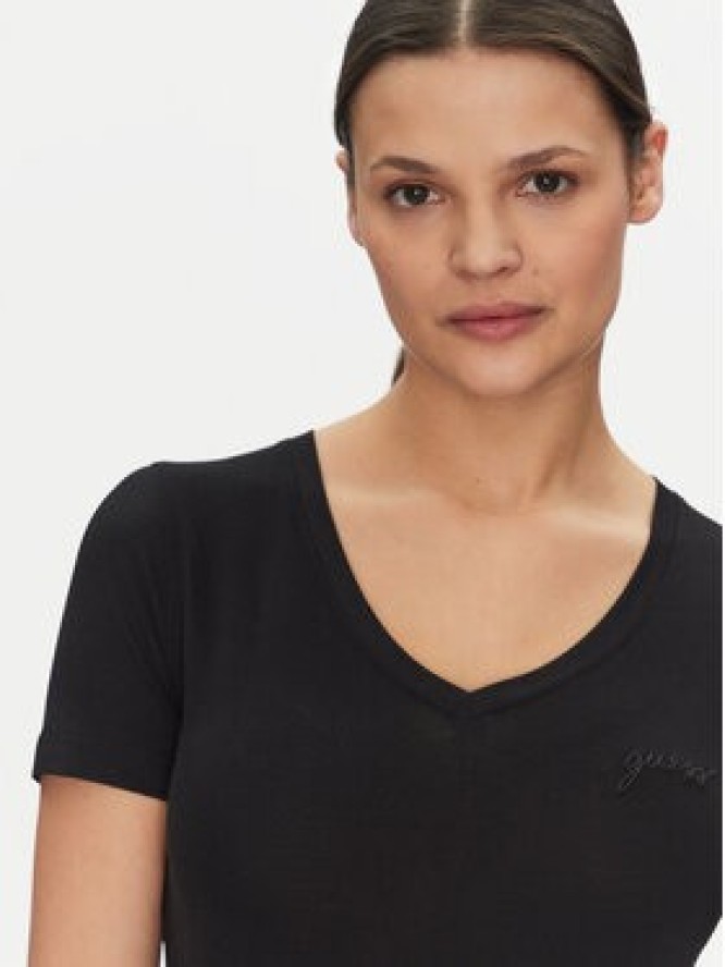 Guess T-Shirt O5GI00 KBBU1 Czarny Boxy Fit