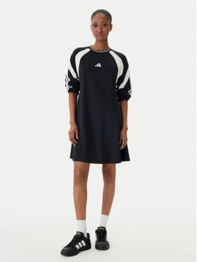 adidas Sukienka codzienna House Of Tiro KB4074 Czarny Regular Fit