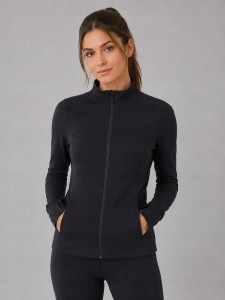 4F BLUZA DAMSKA TRENINGOWA SZYBKOSCHNĄCA XS TFSWF466 KOLOR WIELO KOLOROWY