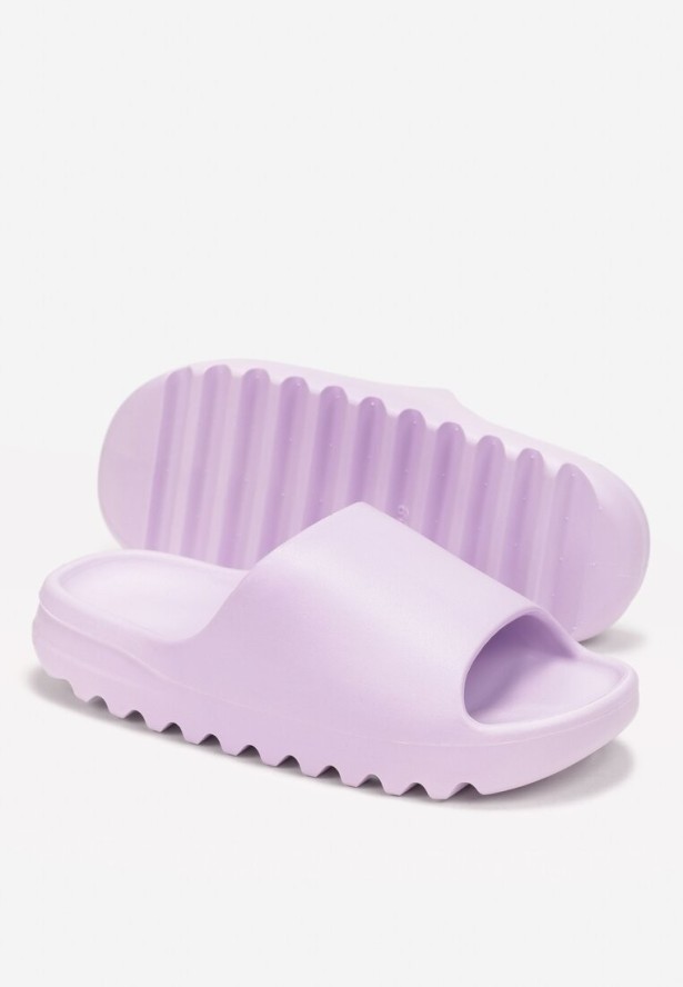 Fioletowe Klapki z Pianki z Odkrytym Noskiem Birea