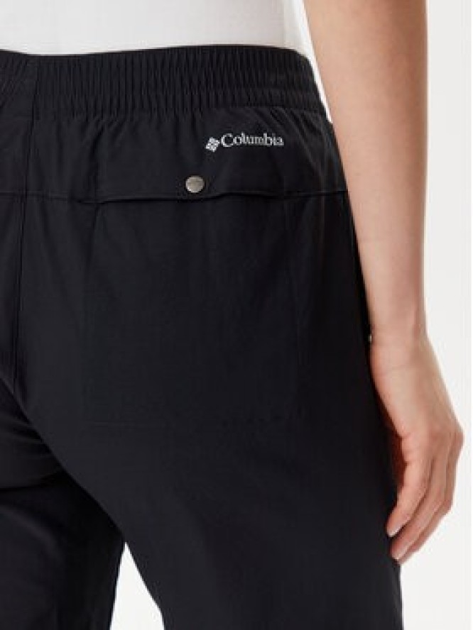 Columbia Spodnie outdoor Cedar Crest™ 2119793 Czarny Regular Fit