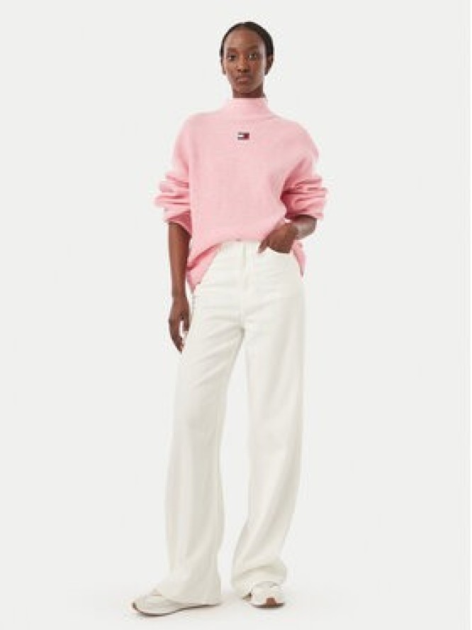 Tommy Jeans Sweter Badge DW0DW23349 Różowy Relaxed Fit