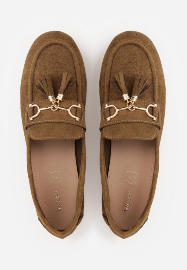 Ciemnobeżowe Mokasyny VICES z Modnymi Chwostami z Imitacji Zamszu z Wkładką z Naturalnej Skóry Calirea