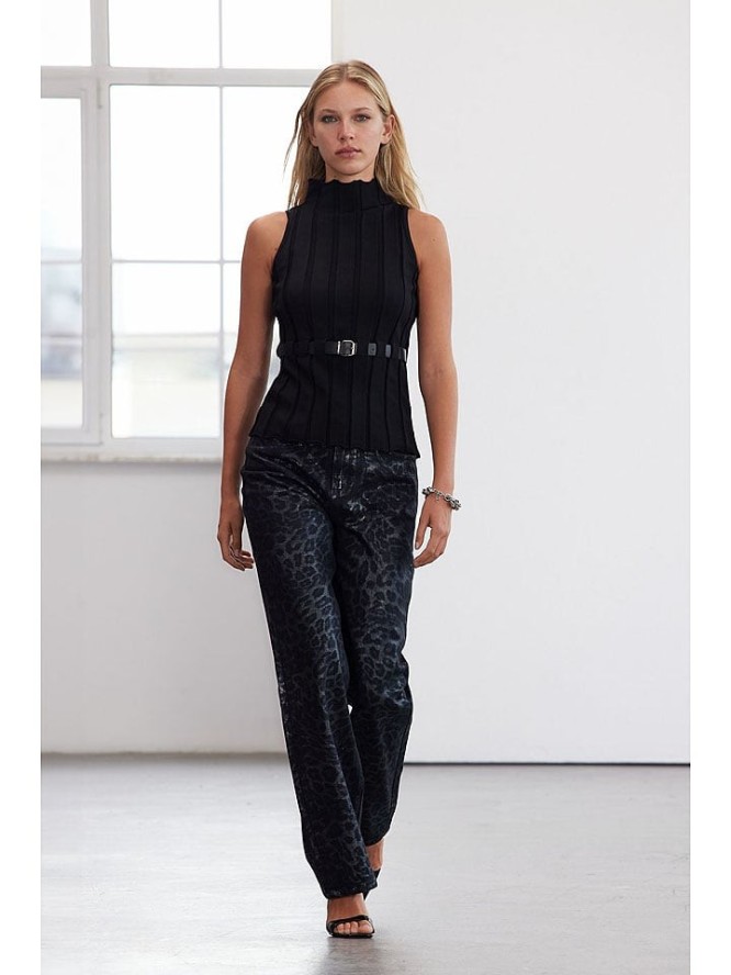 trendyol Top w kolorze czarnym rozmiar: L