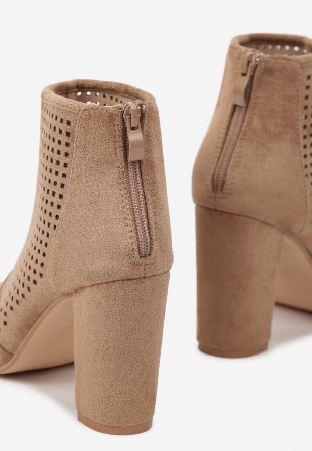 Ciemnobeżowe Ażurowe Sandały Vices na Obcasie Felileva