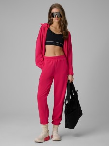 4F Spodnie dresowe joggery damskie - różowe M