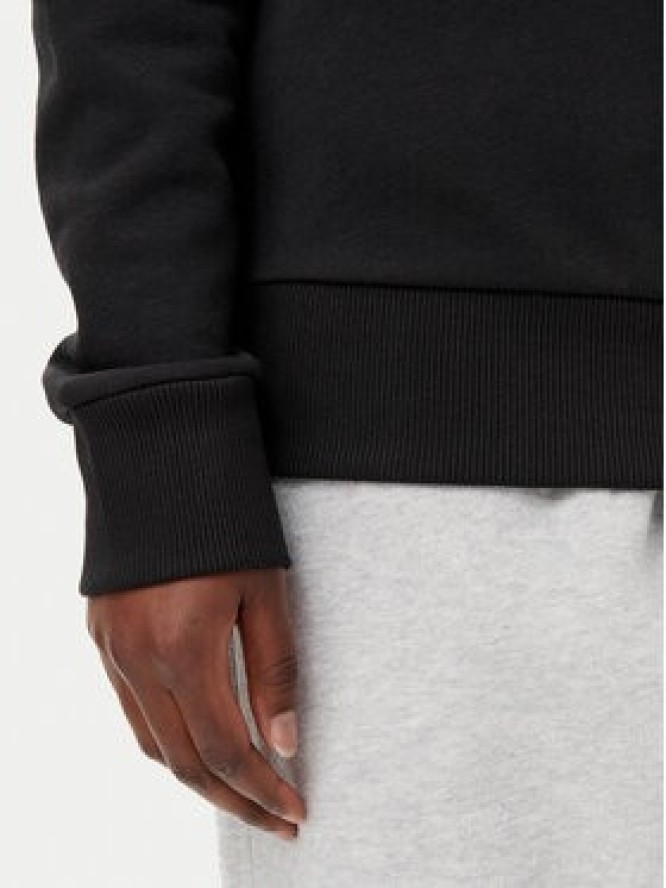 Reebok Bluza 100012552 139-18-00 Czarny Regular Fit