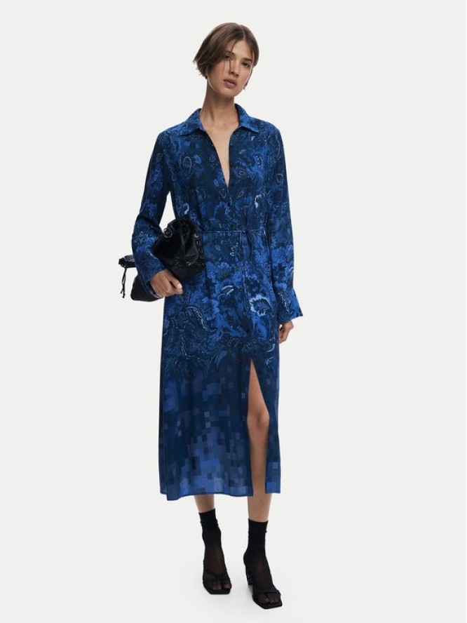 Desigual Sukienka koszulowa Licuado 25WWVW23 Niebieski Regular Fit