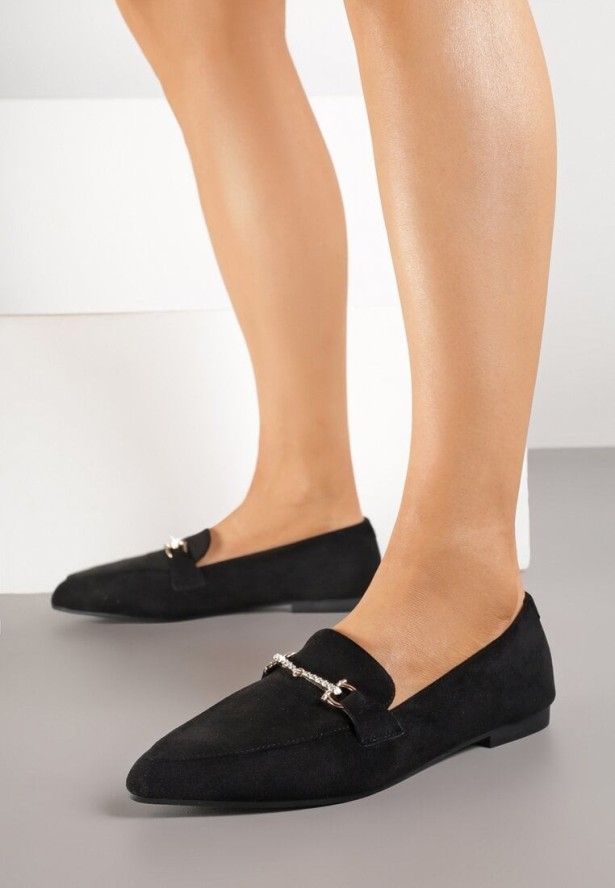 Czarne Mokasyny Vices ze Szpiczastym Noskiem Zdobione Aplikacją Rilosia