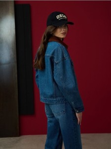 Czapka z daszkiem - czarny