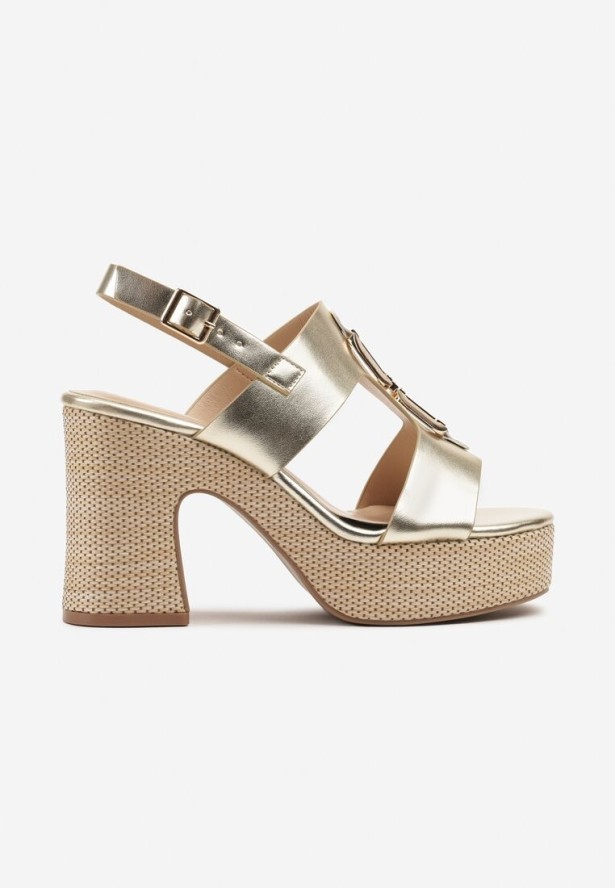 Złote Sandały na Słupku i Platformie z Metaliczną Ozdobą Nelio
