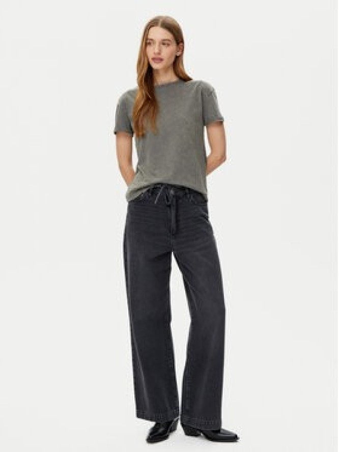 Noisy May T-Shirt Brandy 27033185 Szary Slim Fit