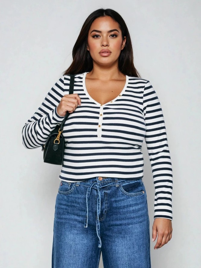 Bluzka damska z dekolotem v-neck w paski granatowa Mella 403