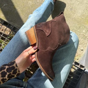 Czekoladowe zamszowe Polskie kowbojki damskie botki zimowe Deoni B71b