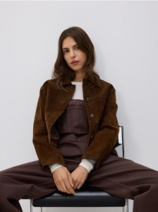 Jeansowe ogrodniczki - brązowy