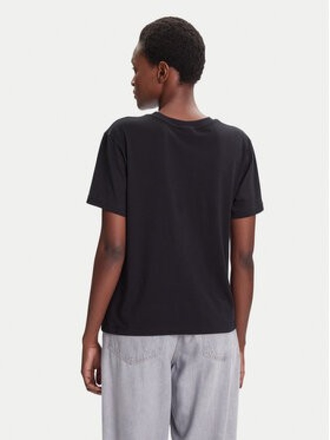 Desigual T-Shirt Berlin 25WWTK51 Czarny Regular Fit