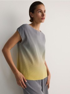 T-shirt kimono z plisowanej dzianiny - wielobarwny