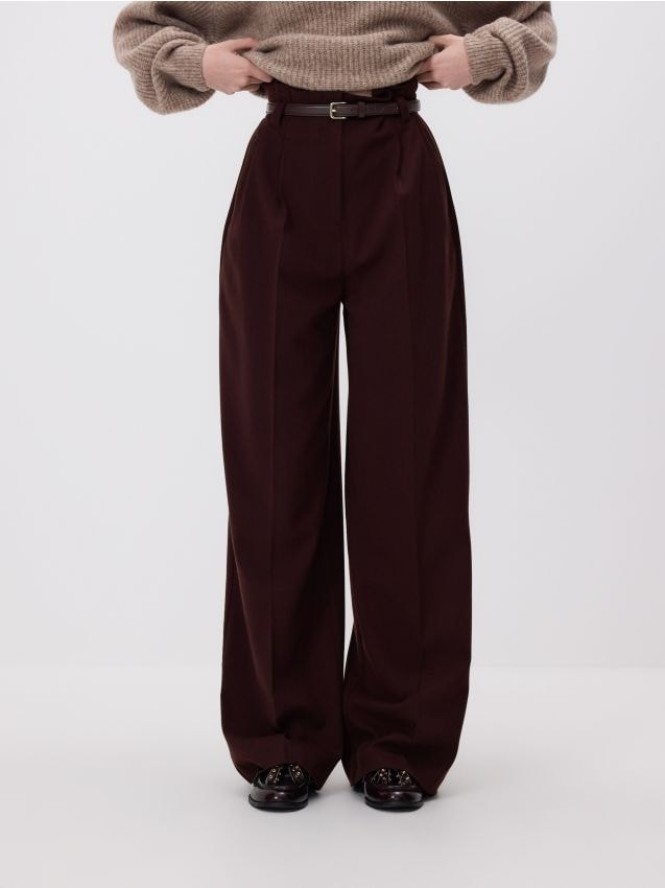 Spodnie z paskiem - burgundowy