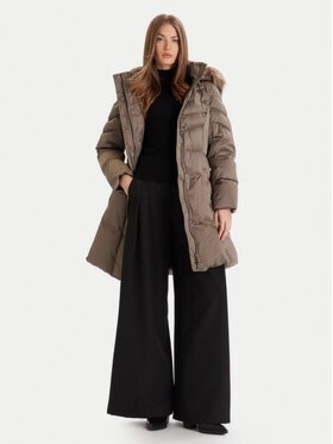 Guess Kurtka puchowa W5BL30 W2802 Beżowy Regular Fit